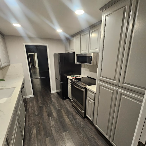kitchen cabinets Photo