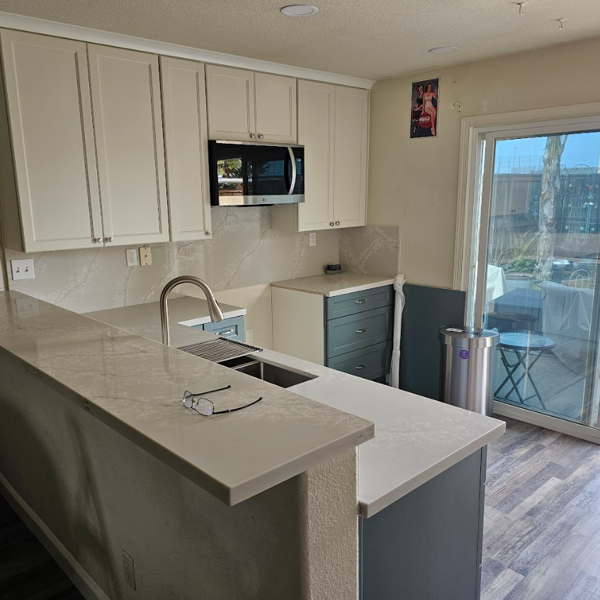 kitchen renovation Photo