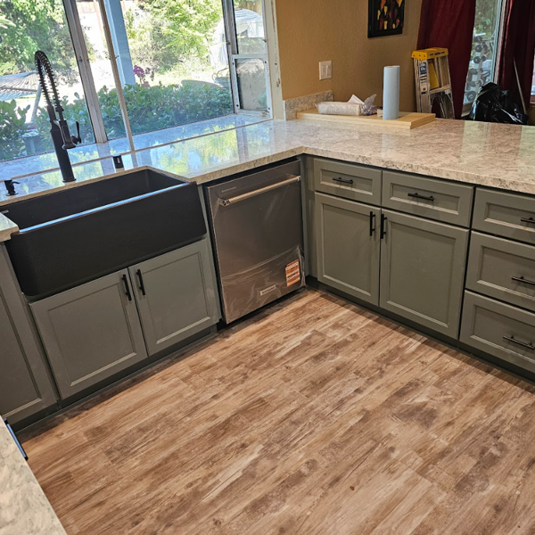 kitchen renovation Photo